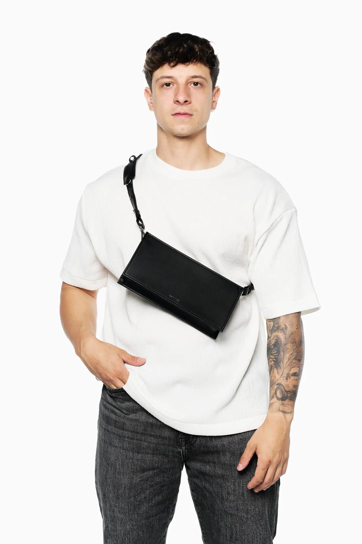 THE 01 - CROSSBODY